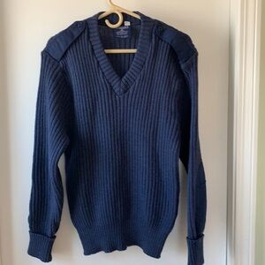Citadel Vintage Ribbed Virgin Wool V Neck Sweater M